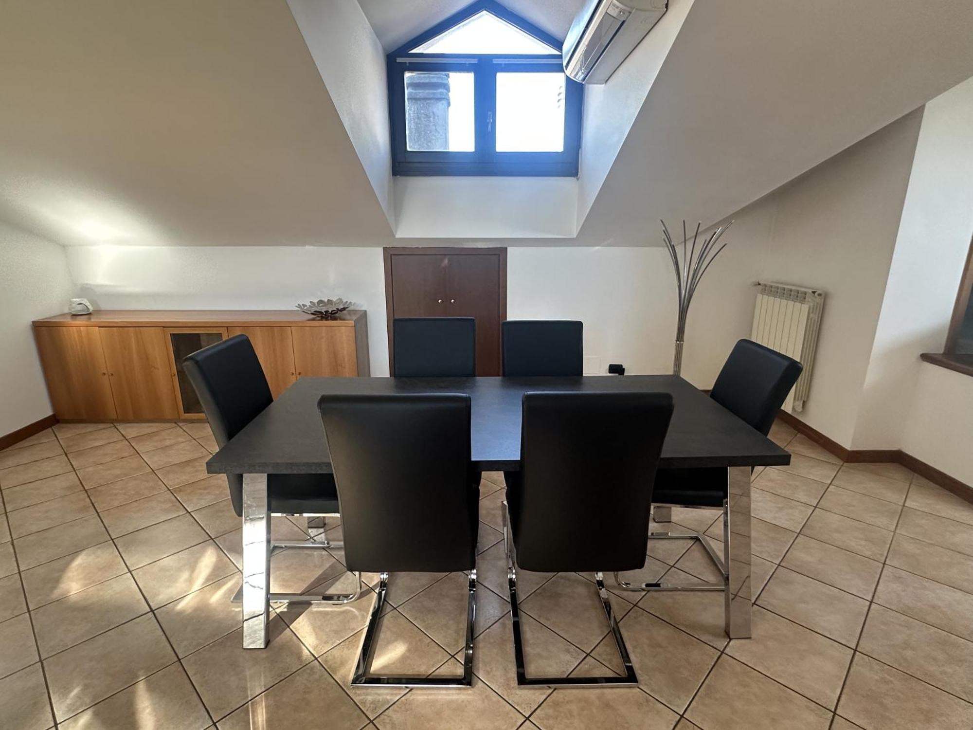 Attico In Corsico Appartement Buitenkant foto
